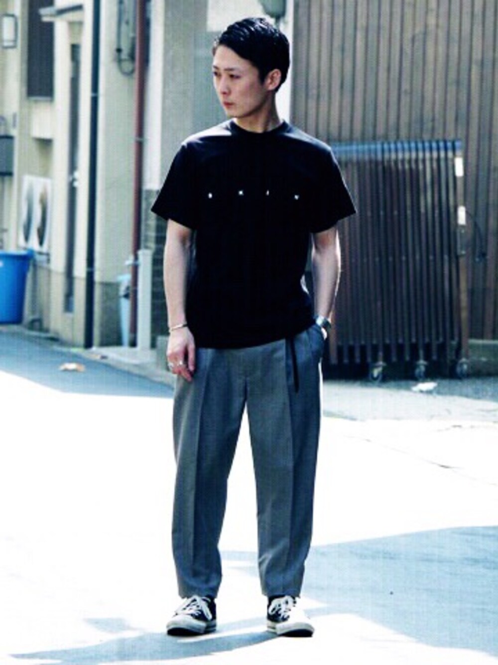 「Casely-Hayfordのアイテム（Tシャツ/カットソー、ブラック系）」を使った、kodai_nakanoさん（メンズ・168cm）の春コーディネートの1枚目の写真