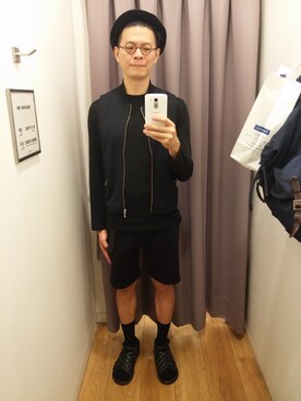 「アイテム（ビーチサンダル）」を使った、Nさん（メンズ・178cm・40代）の秋コーディネート
