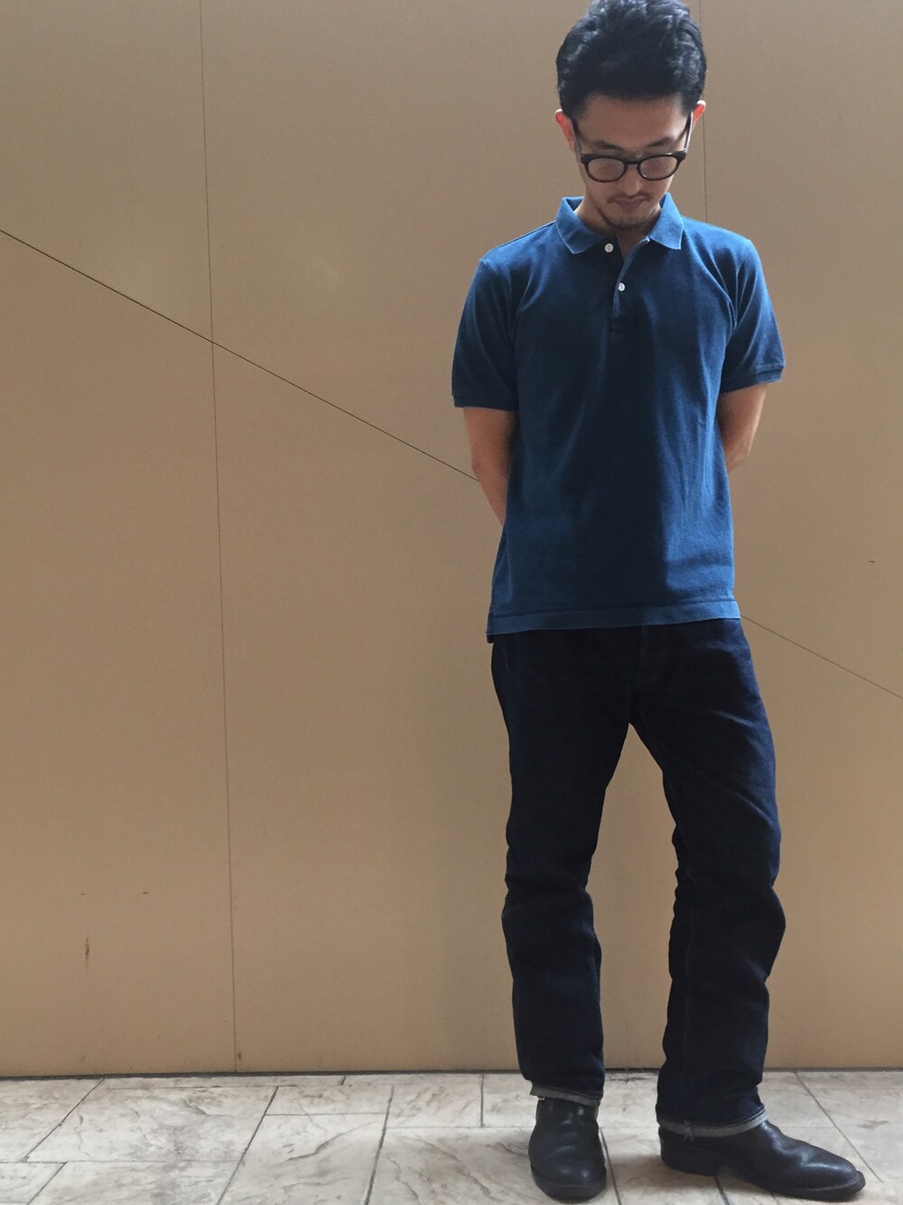 「Denime、ドゥニーム、インディゴ、ネイビー、ポロシャツ、父の日、インディゴ染め、デニム、ジーンズ、XX」｜「DenimeのINDIGO POLO SHIRT/インディゴポロシャツ（ポロシャツ、ブルー系）」を使った、Denime MOP滋賀竜王店さん（メンズ・178cm）の夏コーディネートの1枚目の写真