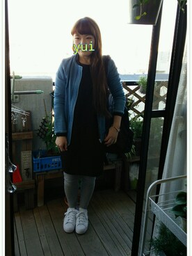 「アイテム（アナログ腕時計、ピンク系）」を使った、yuiさん（レディース・151cm）の秋コーディネート