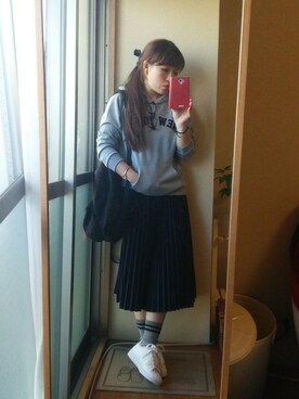 「アイテム（アナログ腕時計、ピンク系）」を使った、yuiさん（レディース・151cm）の秋コーディネート