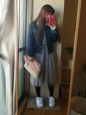 「アイテム（アナログ腕時計、ピンク系）」を使った、yuiさん（レディース・151cm）の冬コーディネート