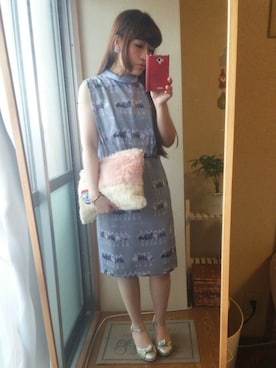 「アイテム（アナログ腕時計、ピンク系）」を使った、yuiさん（レディース・151cm）の冬コーディネート