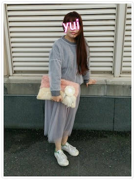 「アイテム（アナログ腕時計、ピンク系）」を使った、yuiさん（レディース・151cm）の冬コーディネート