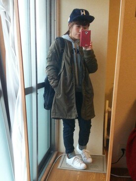 「アイテム（アナログ腕時計、ピンク系）」を使った、yuiさん（レディース・151cm）の冬コーディネート