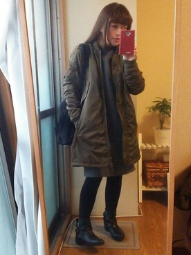 「アイテム（アナログ腕時計、ピンク系）」を使った、yuiさん（レディース・151cm）の冬コーディネート