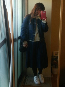 「アイテム（アナログ腕時計、ピンク系）」を使った、yuiさん（レディース・151cm）の春コーディネート