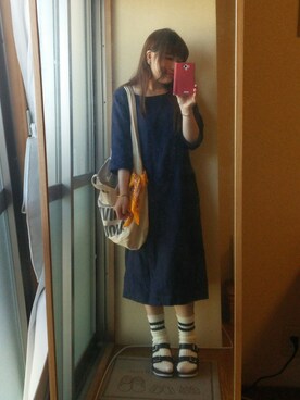 「アイテム（アナログ腕時計、ピンク系）」を使った、yuiさん（レディース・151cm）の春コーディネート