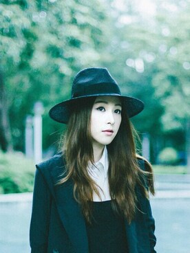 「initial（イニシャル）のアイテム（その他アウター）」を使った、Yuki Loveyさん（レディース・168cm）の春コーディネート