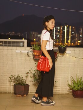 「PEDDER RED（ペダーレッド）のアイテム」を使った、Yuki Loveyさん（レディース・168cm）の秋コーディネート