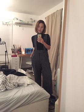 「ZALORA（-）のアイテム（オールインワン・サロペット）」を使った、Yuki Loveyさん（レディース・168cm）の秋コーディネート