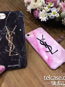 「iPhoneケース」｜「アイテム（財布/小物）」を使った、kasgfdgさん（レディース・168cm）の秋コーディネート