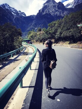 「LOUIS VUITTON（ルイヴィトン）のアイテム（バックパック/リュック、その他）」を使った、阿miu白白さん（レディース・160cm）の秋コーディネート