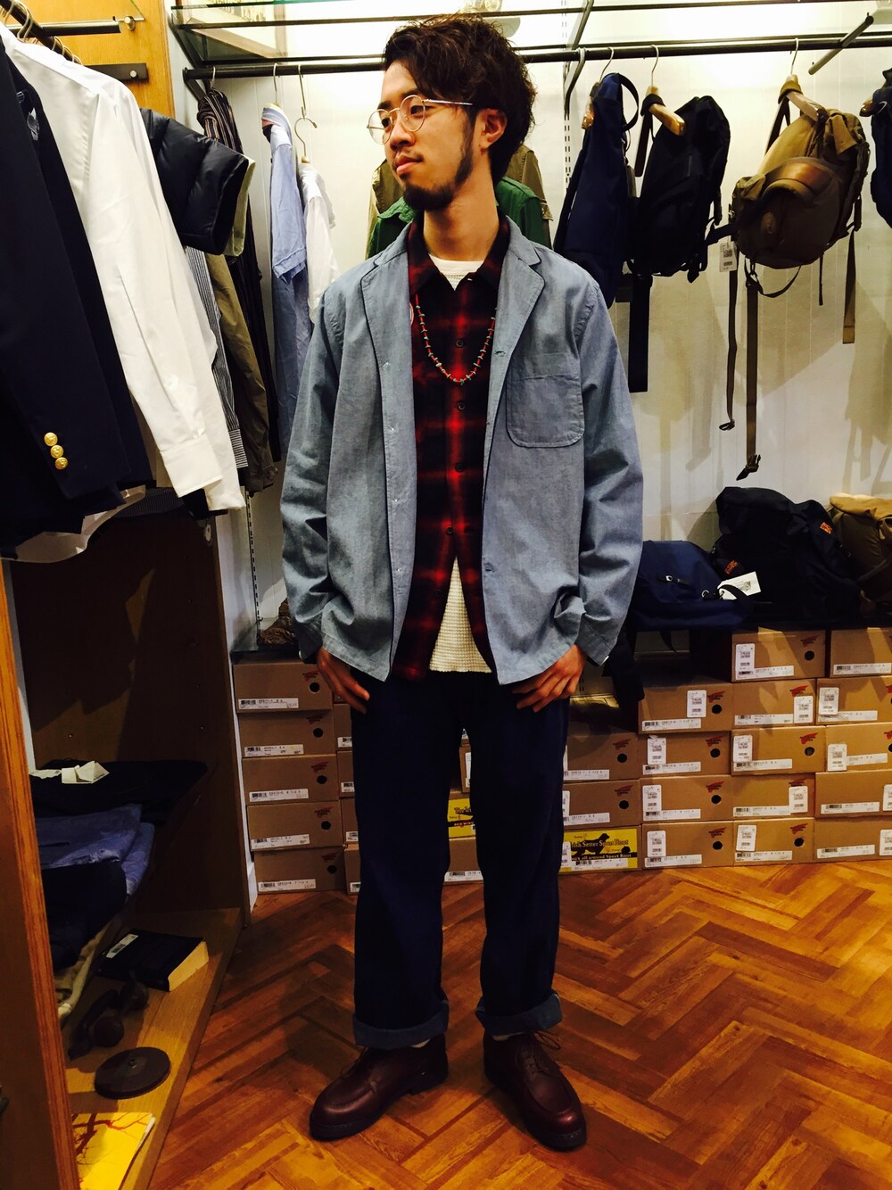 「＃パジャマ、チェックシャツ、ワイドパンツ、#フリークスストア」｜「ヤングアンドオールセンザドライグッズストアのアイテム（シャツ/ブラウス、ブルー系）」を使った、きりがやんさん（メンズ・172cm）の春コーディネートの1枚目の写真