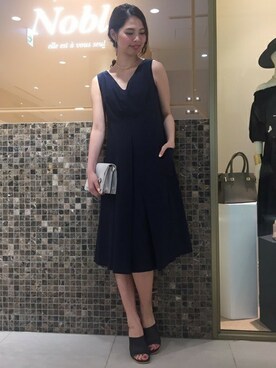 「アイテム（チョーカー）」を使った、anriさん（レディース・171cm）の春コーディネート