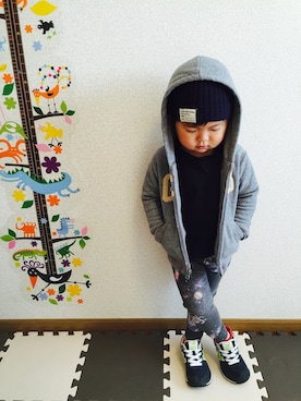 「kladskap（クレードスコープ）のアイテム（キャップ）」を使った、ryutoさん（キッズ・100cm）の春コーディネート