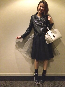 「DRWCYS（ドロシーズ）のアイテム（サンダル）」を使った、美優さん（レディース・165cm）の春コーディネート