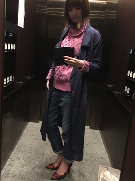 「ボーイフレンドデニム」｜「アイテム（トレンチコート）」を使った、美優さん（レディース・165cm）の秋コーディネート