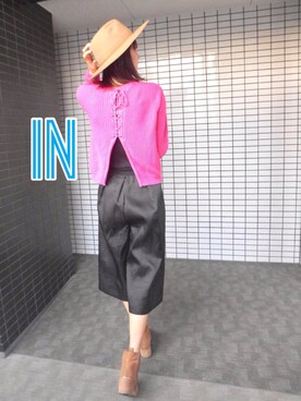 「Chesty（チェスティー）のアイテム（パンツ）」を使った、美優さん（レディース・165cm）の秋コーディネート