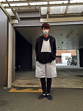 「シャツ×パーカー」｜「アイテム（アクセサリー）」を使った、mefoxさん（メンズ・178cm）の春コーディネート