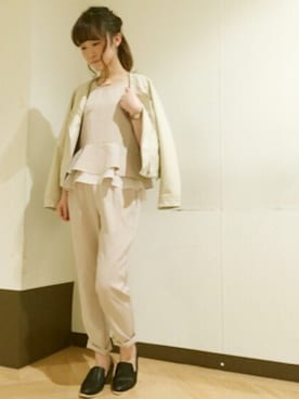 「アイテム（つなぎ/オールインワン、ベージュ系）」を使った、archivesさん（レディース・158cm）の冬コーディネート