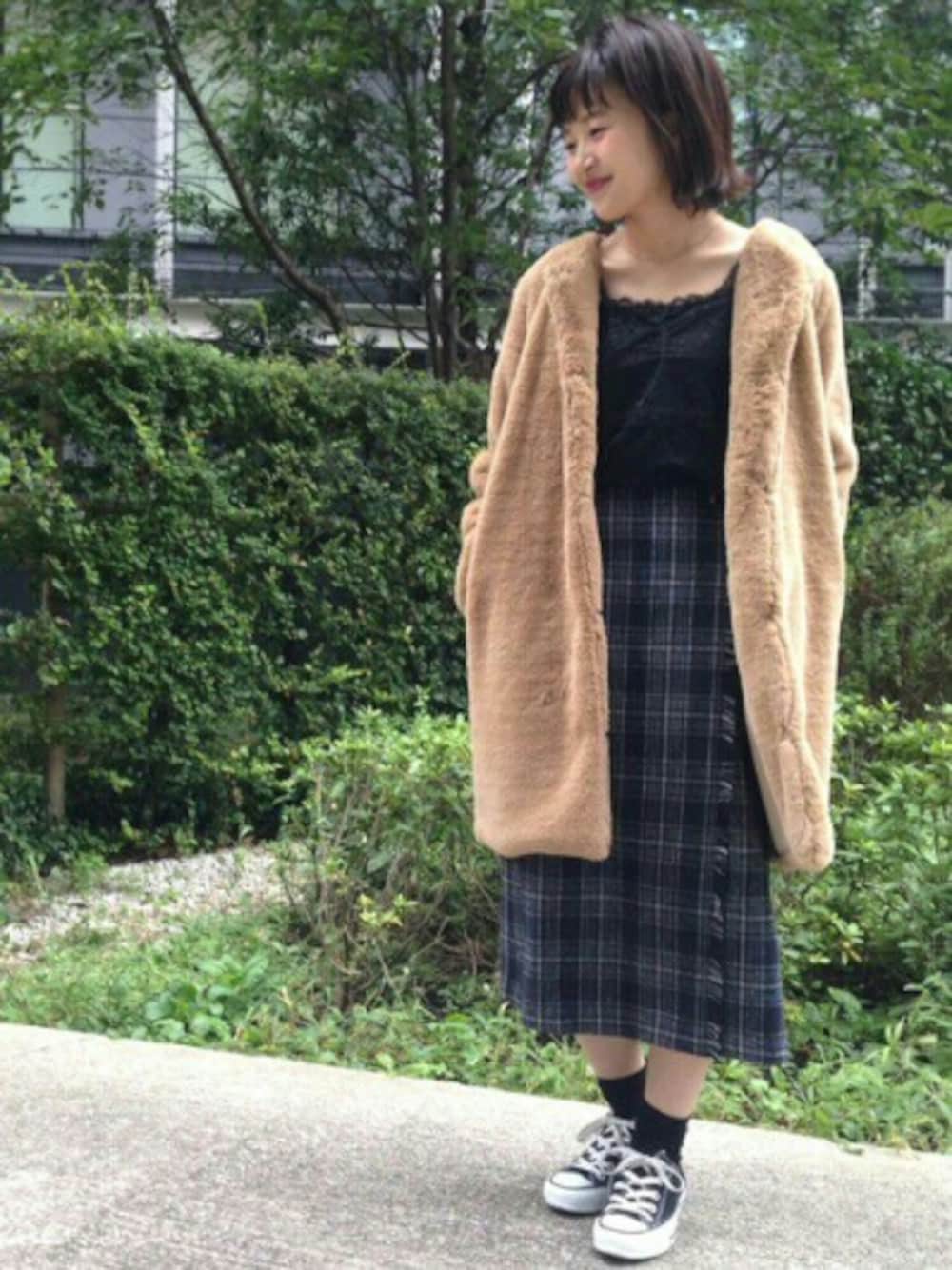 「archivesの2重ギャザーレースキャミ（Tシャツ/カットソー、ブラック系）」を使った、archivesさん（レディース・150cm）の秋コーディネートの1枚目の写真