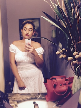 Manuela Gomez-Rhodesさんのコーディネート