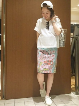 「Khaju（カージュ）のアイテム」を使った、岩崎さん（レディース・160cm）の春コーディネート