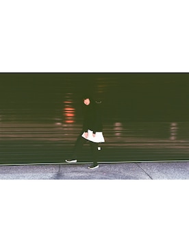 「Maurie & Eve（モーリーアンドイブ）の異素材切り替えタートルニットワンピース（ワンピース、ブラック系）」を使った、MAIKOさん（レディース・162cm）の冬コーディネート