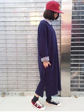 「folderのアイテム（スニーカー、その他）」を使った、twiggyさん（レディース）の秋コーディネート