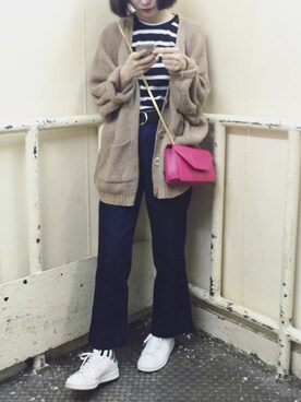 「SAINT LAURENT PARIS（サンローランパリ）のアイテム（ハンドバッグ、ピンク系）」を使った、twiggyさん（レディース）の冬コーディネート