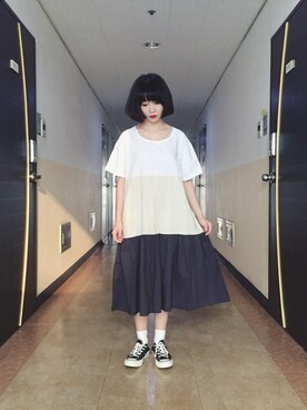 「CONVERSE（コンバース）のアイテム（スニーカー、ブラック系）」を使った、twiggyさん（レディース）の夏コーディネート