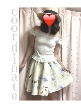 「ひまわり畑」｜「アイテム（アクセサリー）」を使った、ゆりりさん（レディース・160cm）の夏コーディネート
