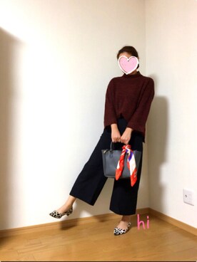 「GU（ジーユー）の（GU）ワイドクロップドパンツＡ（WOMEN ⁄ ガウチョパンツ・ワイドパンツ）」を使った、hichin3さん（レディース・161cm）の秋コーディネート