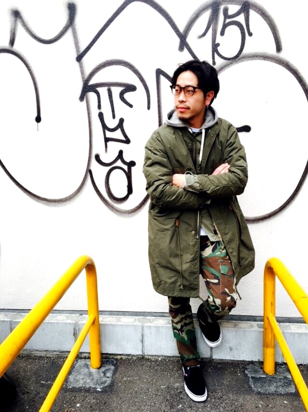 「ワントーンコーデ」｜「UNITED ARROWS & SONSのアイテム（ジャケット/アウター、グリーン系）」を使った、ONS_KSKさん（メンズ・170cm）の春コーディネートの1枚目の写真