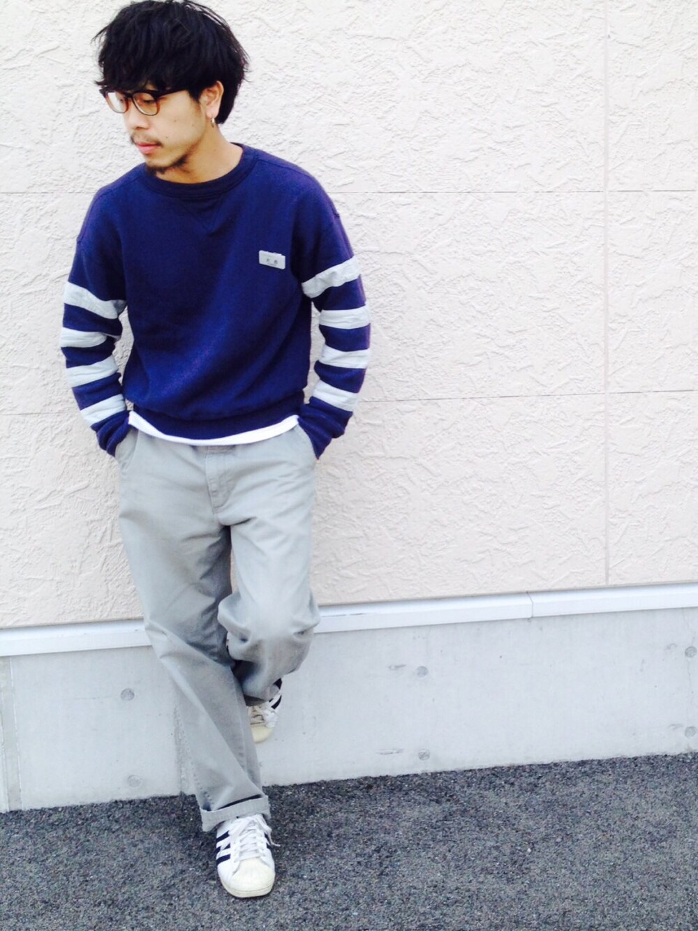 「カジュアル、シンプル、シンプルコーデ、春コーデ」｜「BEAMSのHUMAN MADE / FOOTBALL SWEAT（スウェット、ブルー系）」を使った、ONS_KSKさん（メンズ・170cm）の春コーディネートの1枚目の写真