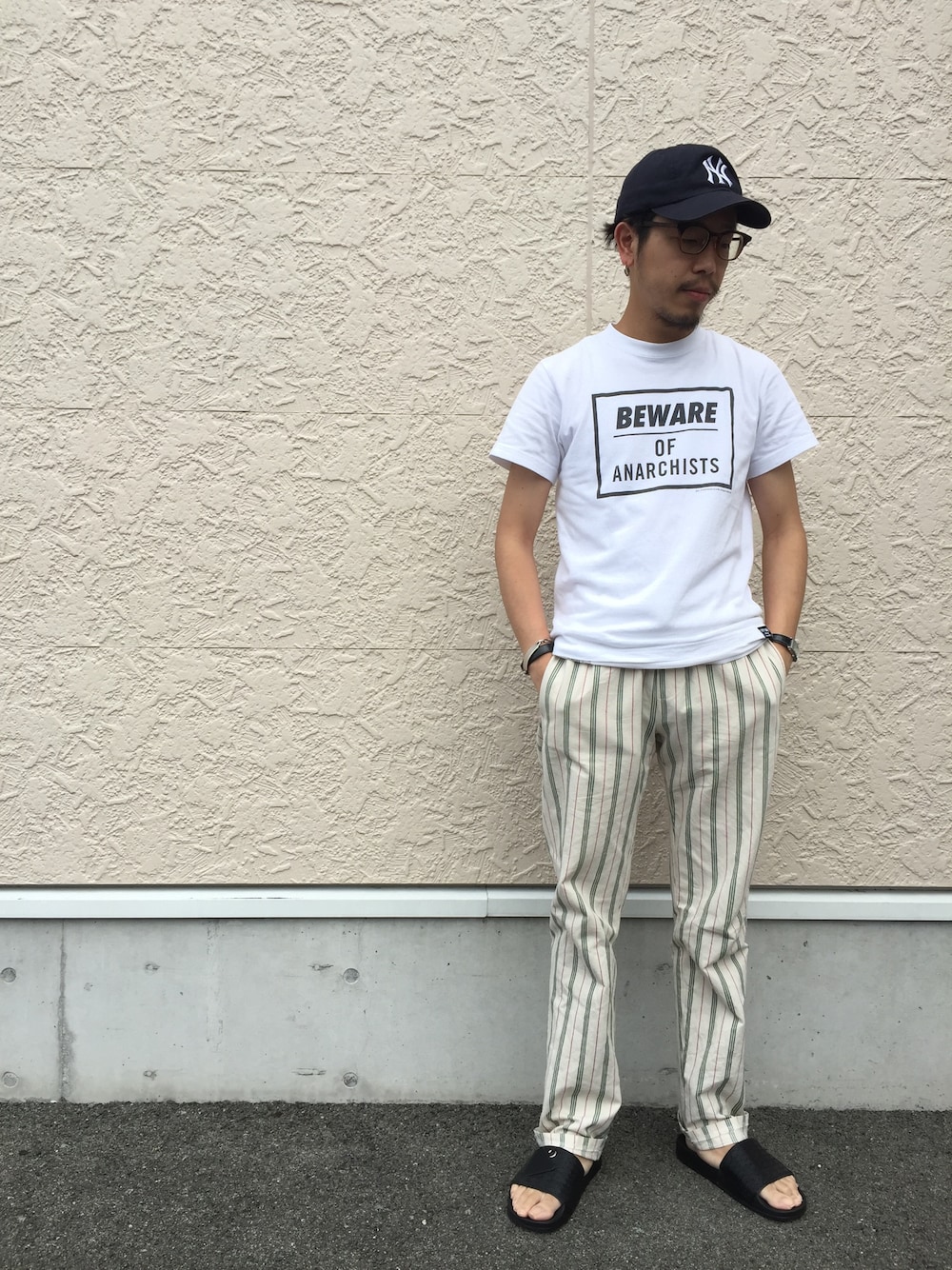 「夏コーデ、Tシャツ、RAF SIMONS、rafsimons×adidas、柄パンツ、野球観戦、NEW ERA」｜「NEW ERAのアイテム（キャップ、ブルー系）」を使った、ONS_KSKさん（メンズ・170cm）の夏コーディネートの1枚目の写真
