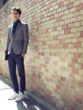 「plain-me（プレインミー）のアイテム（フォーマルスーツ/小物）」を使った、John Bigotsさん（メンズ・171cm）の冬コーディネート