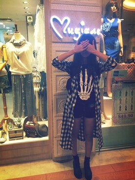 Hsin-Ting Hsuさんのコーディネート