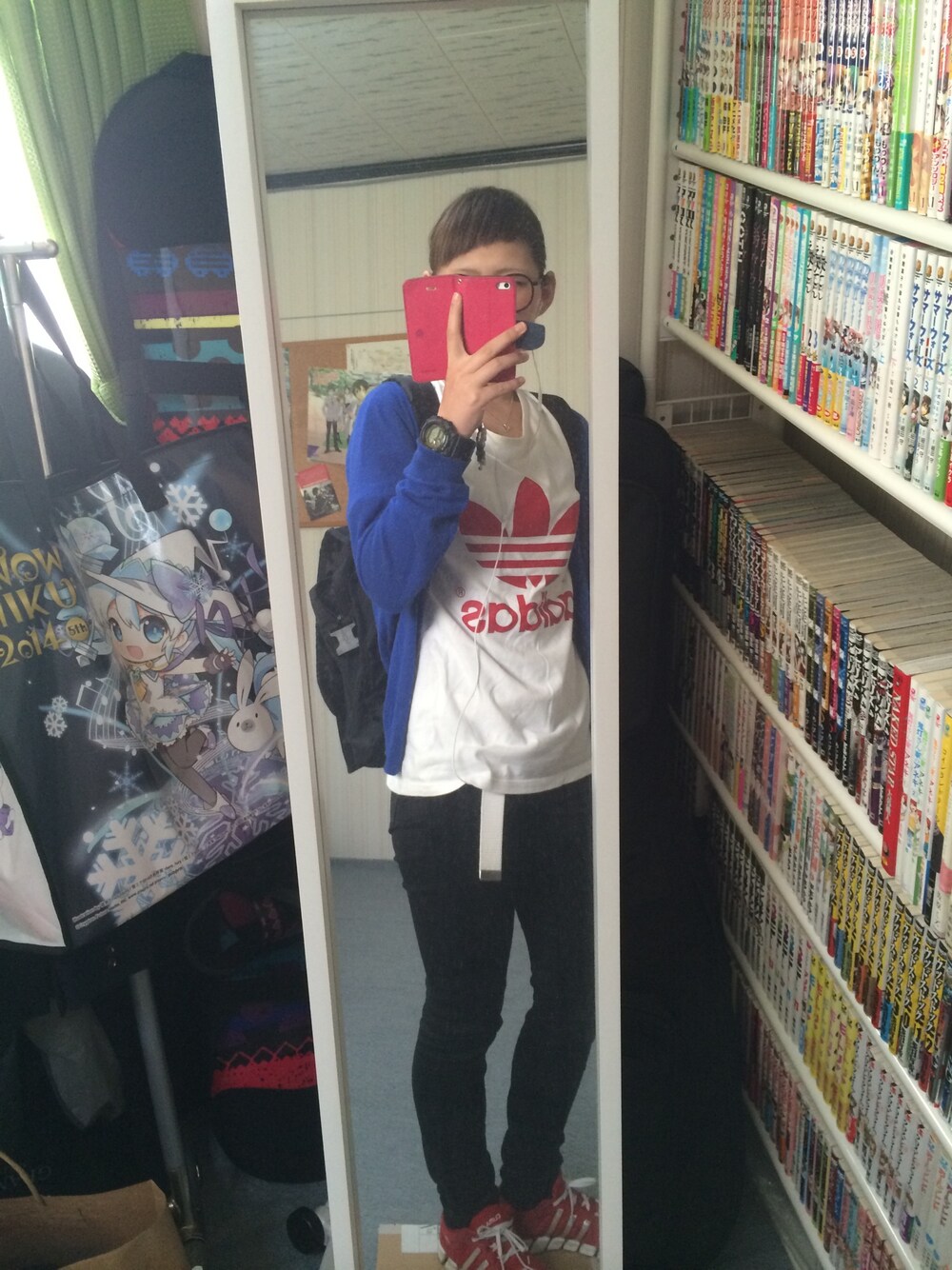 「黒スキニー、adidas、Tシャツ、G-SHOCK、ﾏﾙﾒｶﾞﾈ、メガネ女子、スニーカー、旅行、台湾」｜「G-SHOCKのG-SHOCK THE G MUDMAN
MultiBand6 GW-9300-1JF【smtb-MS】
（アナログ腕時計、ブラック系）」を使った、ちなちゃんさん（レディース・160cm）の秋コーディネートの1枚目の写真