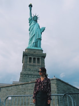 「FOREVER 21（フォーエバー トゥエンティーワン）のアイテム（シャツ/ブラウス、レッド系）」を使った、@goodgirlririさん（レディース・157cm）の秋コーディネート