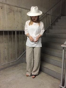 「TALKING ABOUT THE ABSTRACTION（トーキング　アバウト　ジ　アブストラクション）のアイテム（シャツ/ブラウス）」を使った、ショウコさん（レディース・160cm）の春コーディネート