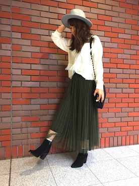 「SpRay（スプレイ）のアイテム（帽子）」を使った、SpRay札幌ＰＡＳＥＯさん（レディース・160cm）の秋コーディネート