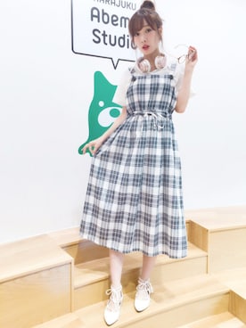 「MICOAMERI（ミコアメリ）のアイテム（シューズ）」を使った、前田希美さん（レディース・158cm）の夏コーディネート