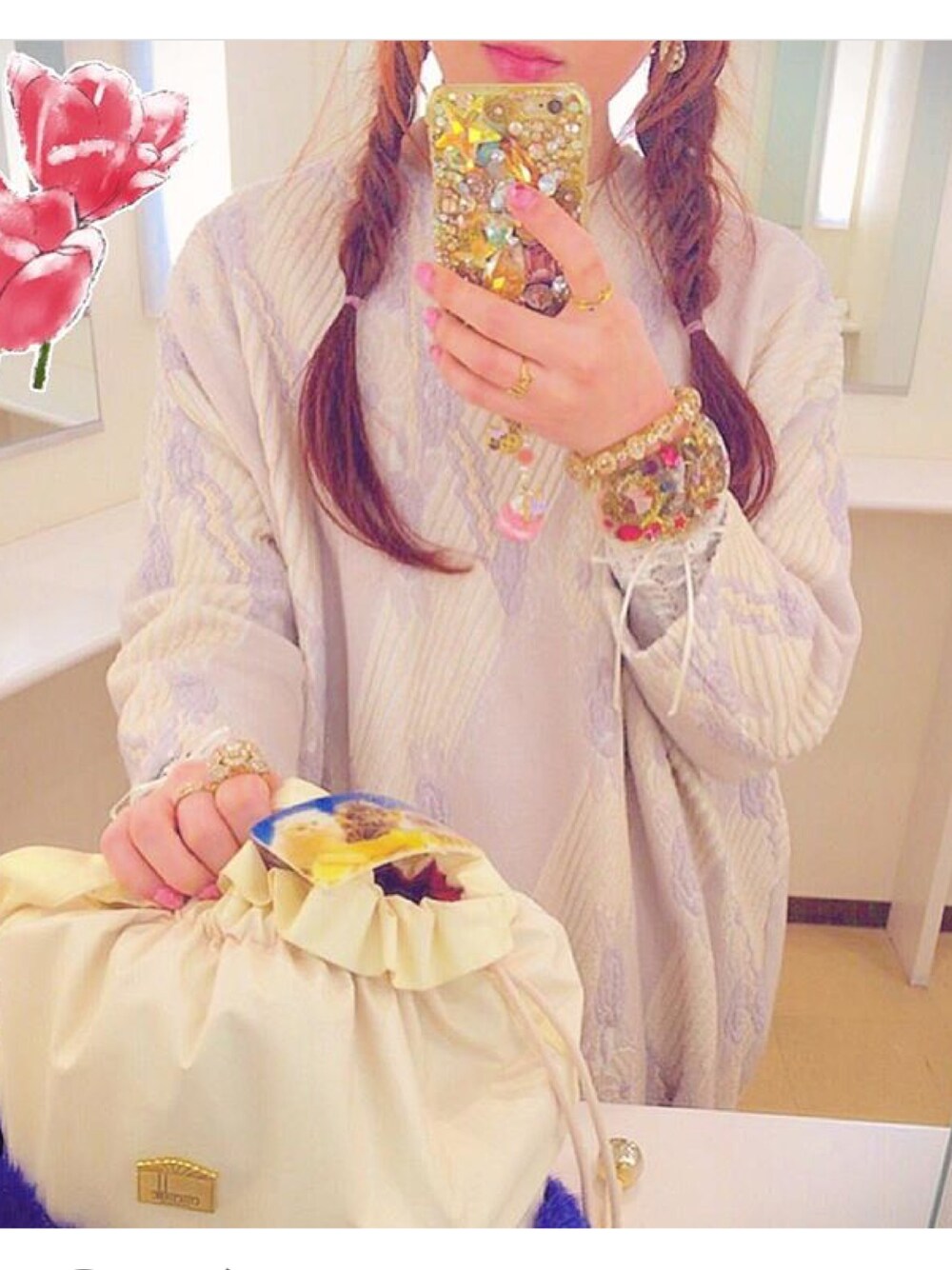 「THEATRE PRODUCTS、シアタープロダクツ(THEATRE PRODUCTS)、RUKA」｜「THEATRE PRODUCTSのバイヤスフクレジャガード ワンピース（ワンピース、ホワイト系）」を使った、Momokoさん（レディース・156cm）の夏コーディネートの1枚目の写真