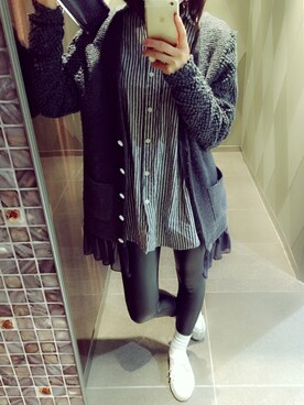 「SUPERGA（スペルガ）のアイテム（シューズ）」を使った、エリユタキさん（レディース・154cm）の冬コーディネート