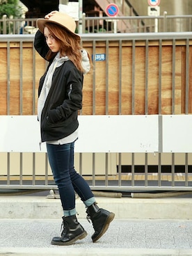 「ノーカラージャケット」｜「アイテム（MA-1）」を使った、MINA HISATSUNEさん（レディース・153cm）の秋コーディネート