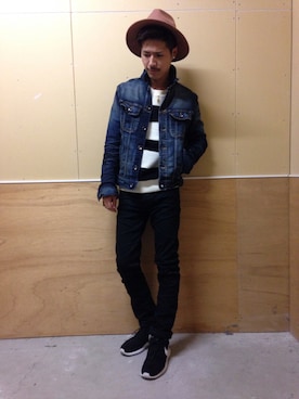 「JACKROSE（ジャックローズ）のハイパーストレッチ立体加工カラーパンツ（デニムパンツ）」を使った、keijiさん（メンズ・173cm）の秋コーディネート