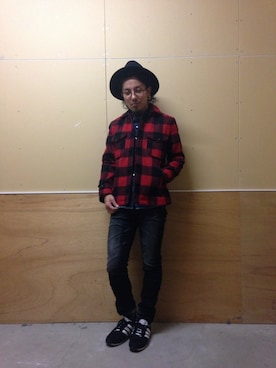 「JACKROSE（ジャックローズ）のハイパーストレッチスタンダード加工デニム（デニムパンツ）」を使った、keijiさん（メンズ・173cm）の秋コーディネート