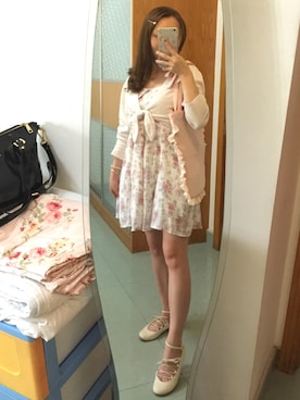 「SNIDEL（スナイデル）のアイテム（ブルゾン）」を使った、Elaine_YiLamさん（レディース・152cm）の春コーディネート